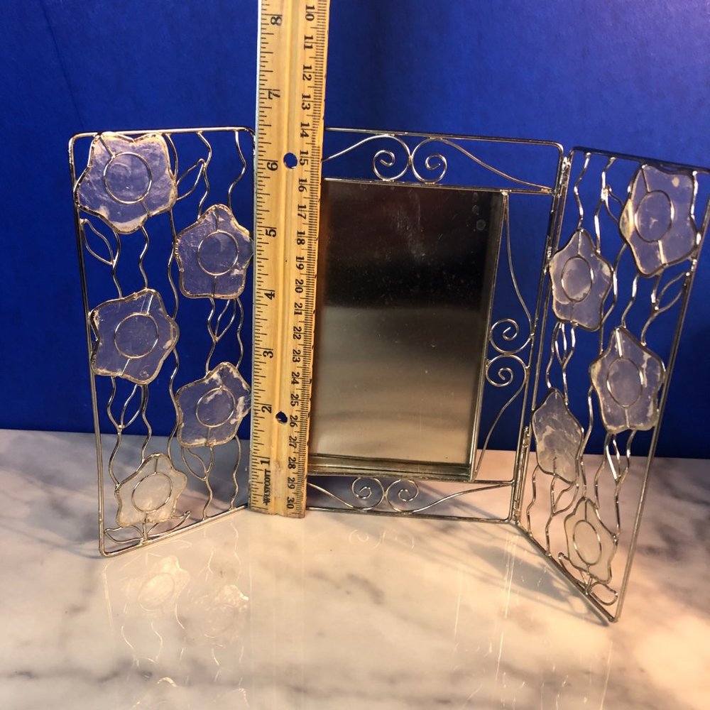 Frame Shell Picture Tabletop Frame Metal floral rectangular 3"x5" 3 hinged panel - Picture 3 of 5